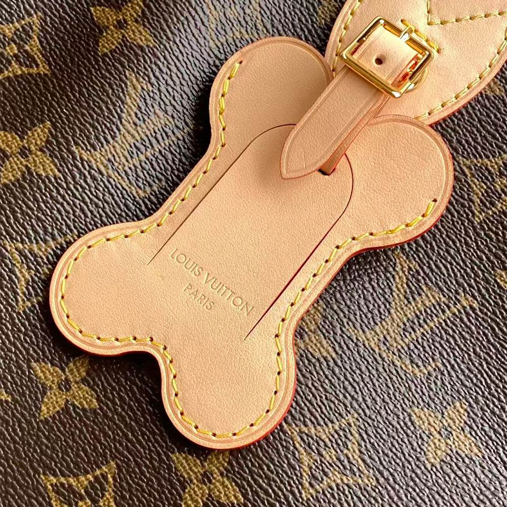 Louis Vuitton Neverwoof