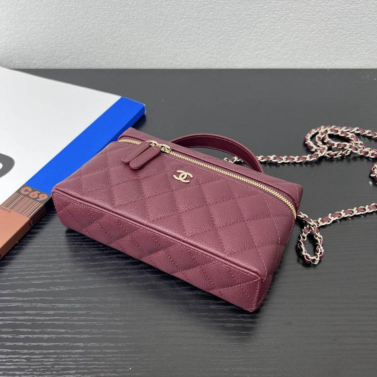 Chanel Vanity With Chain