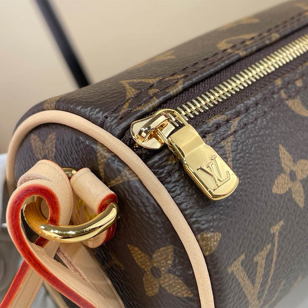 Louis Vuitton Pochette Papillon