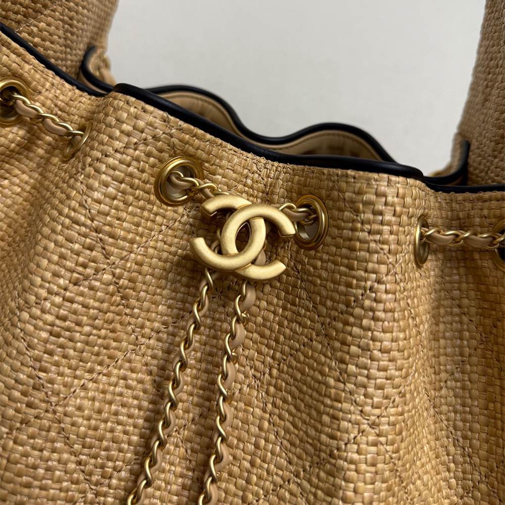 Chanel 25 Small