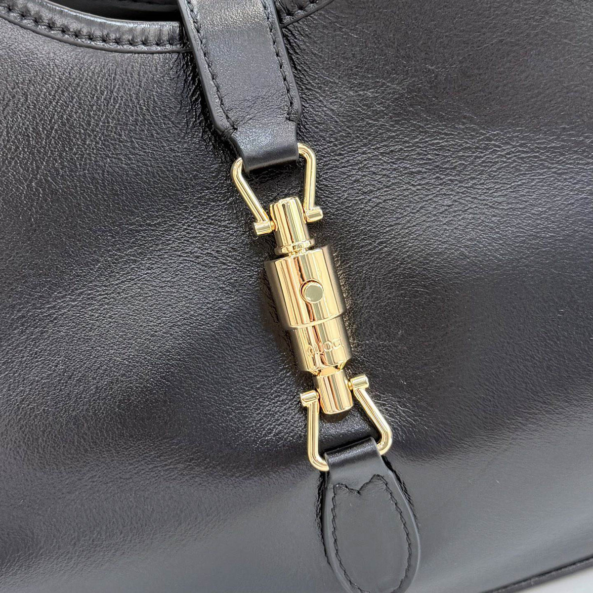 Gucci Mercato Medium