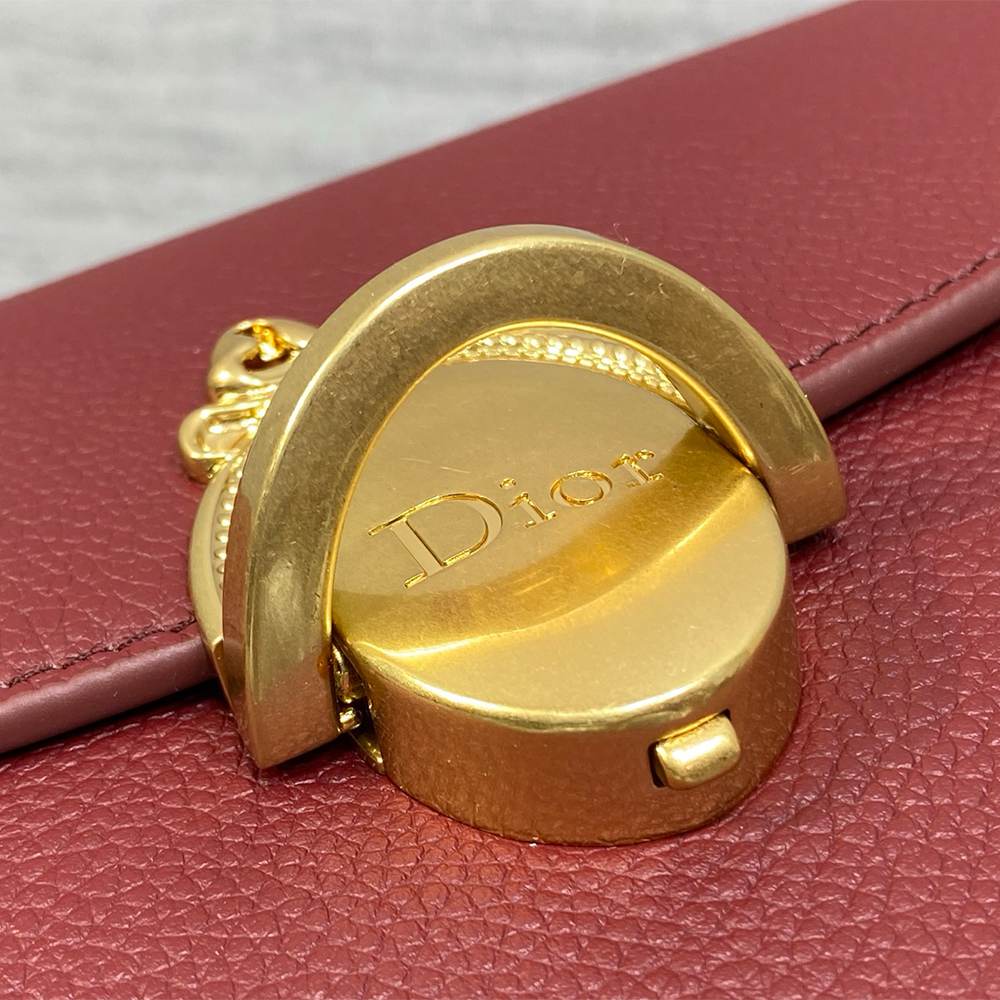 Dior Médaillon Small