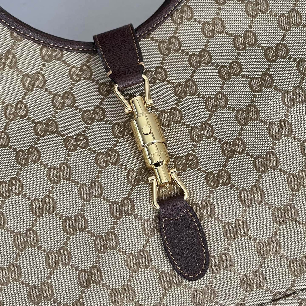 Gucci Mercato Medium
