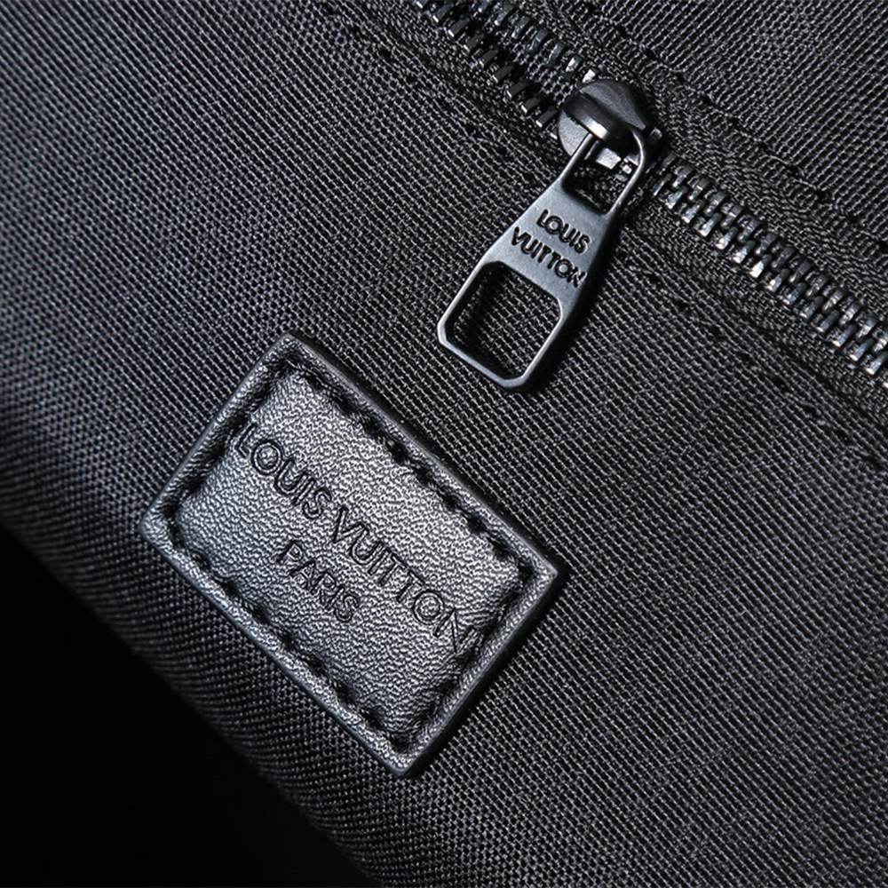 Louis Vuitton Christopher Messenger