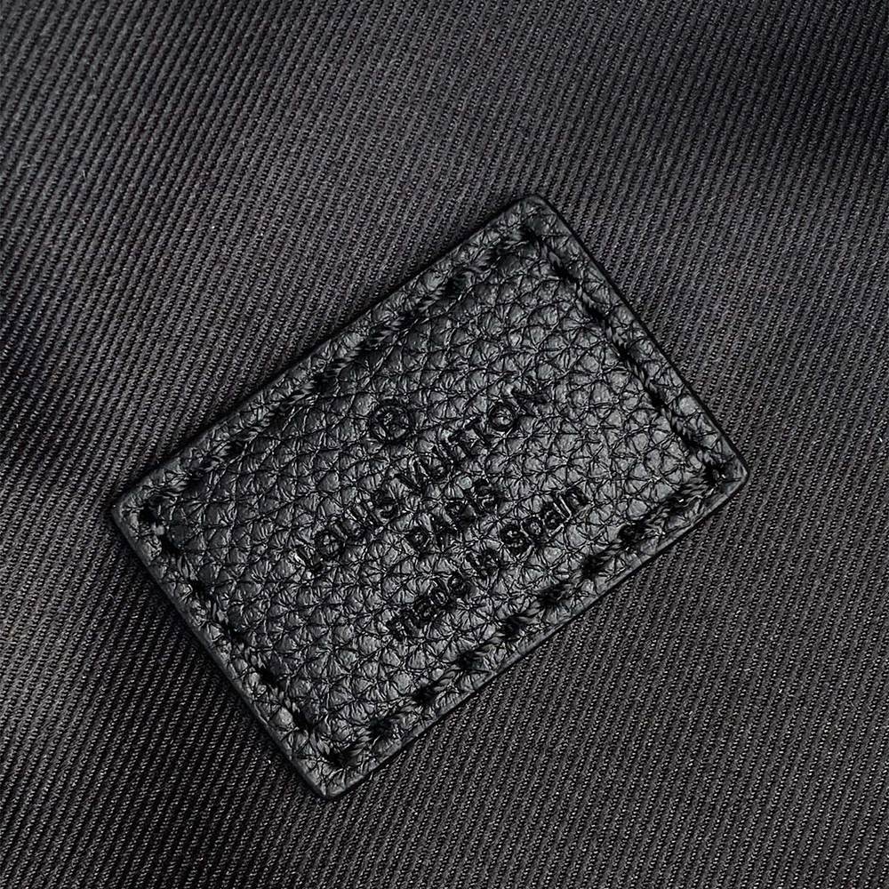 Louis Vuitton Discovery PM