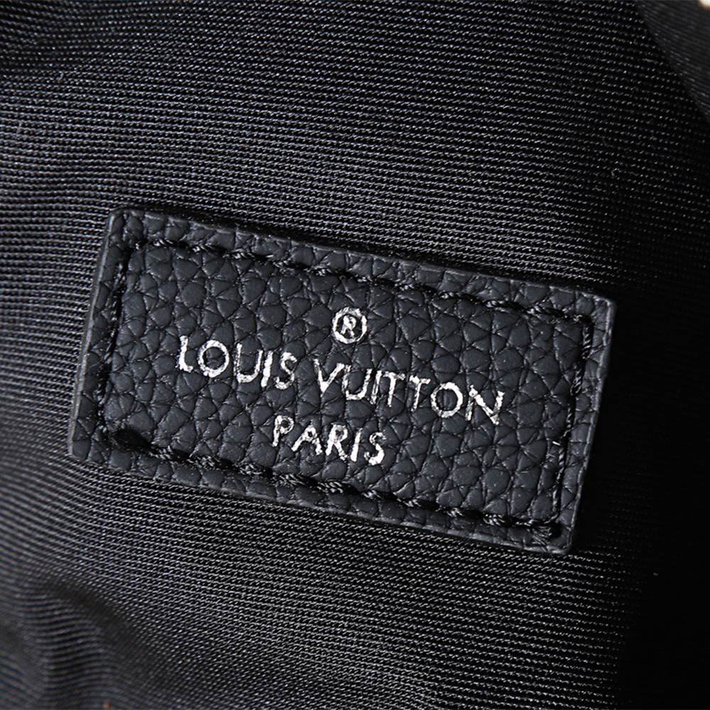 Louis Vuitton Delta Slingbag