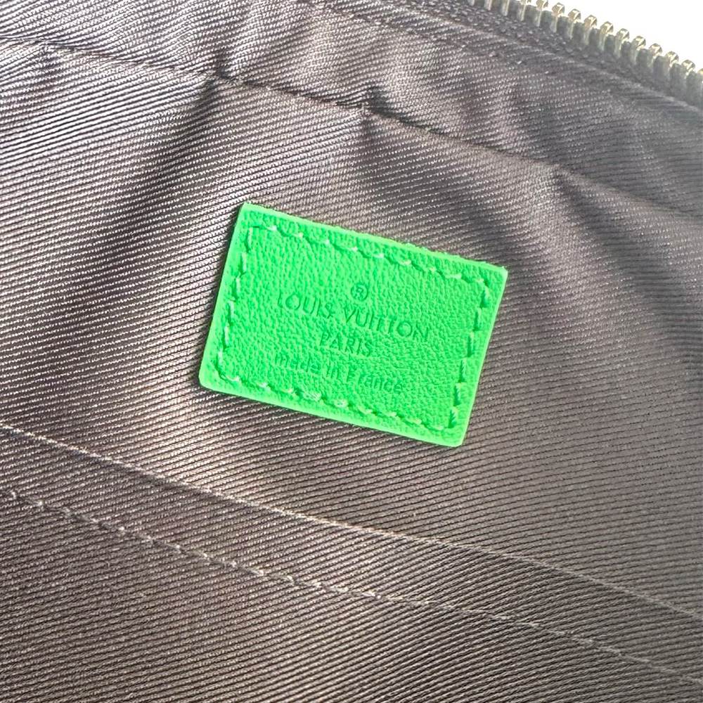 Louis Vuitton Trio Messenger