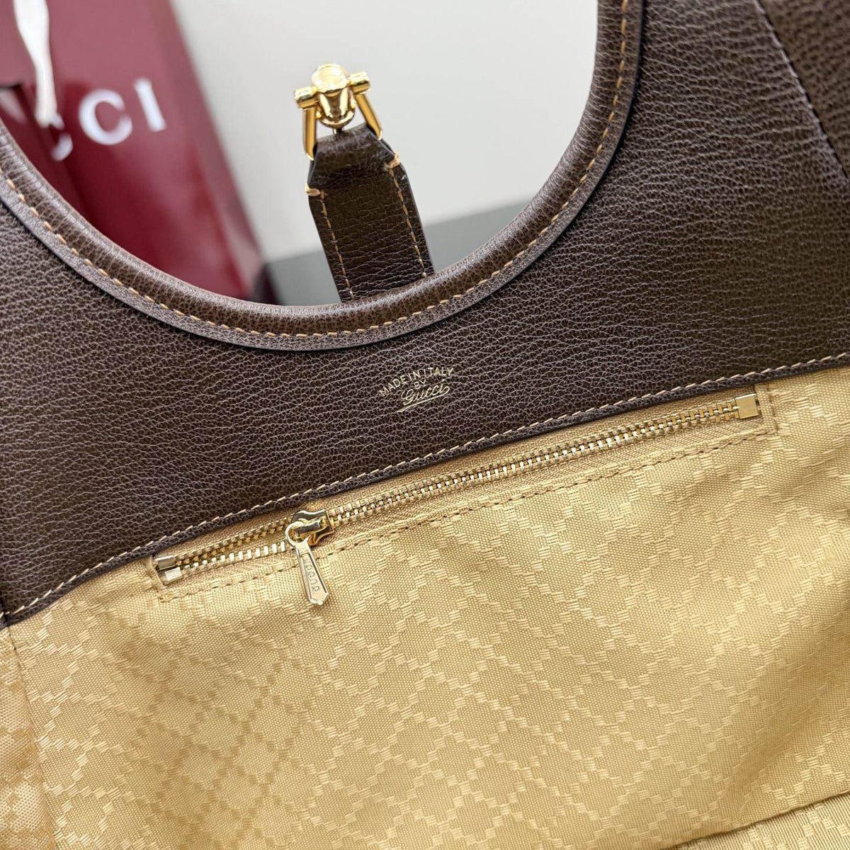 Gucci Mercato Small
