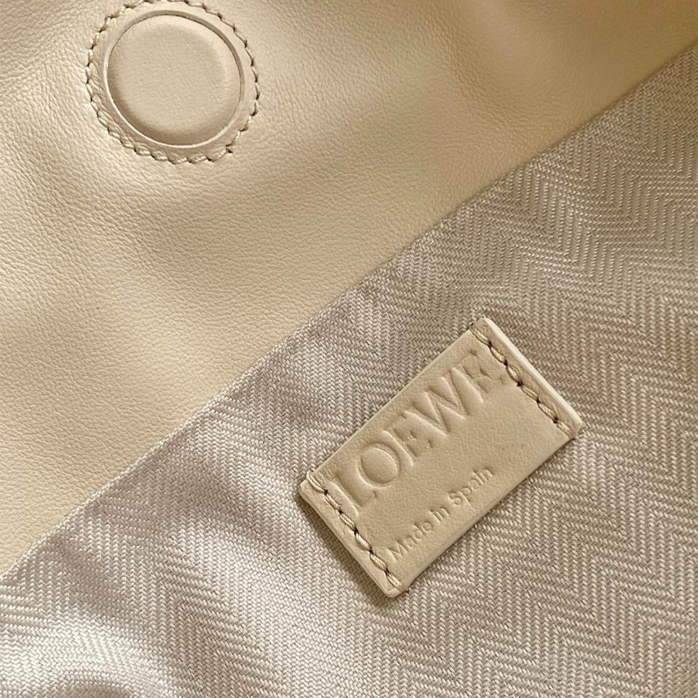 Loewe Medium Layered Flamenco