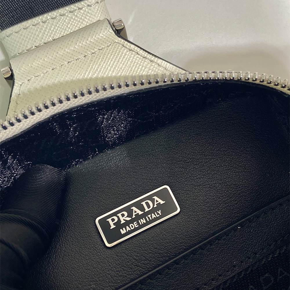 Prada Brique Saffiano