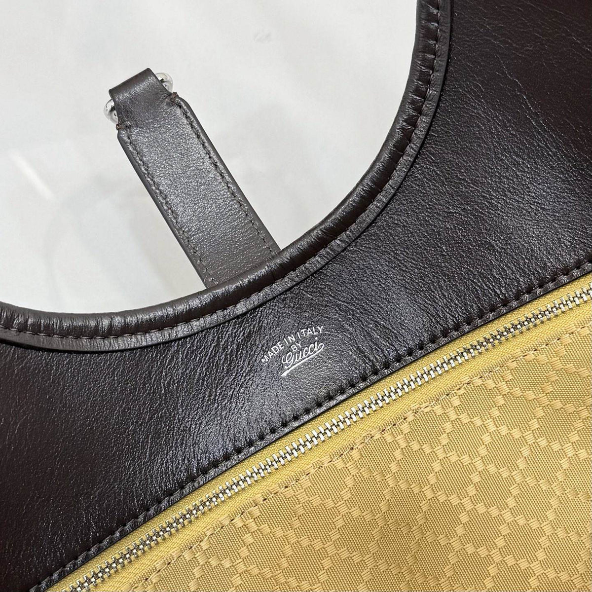 Gucci Mercato Medium