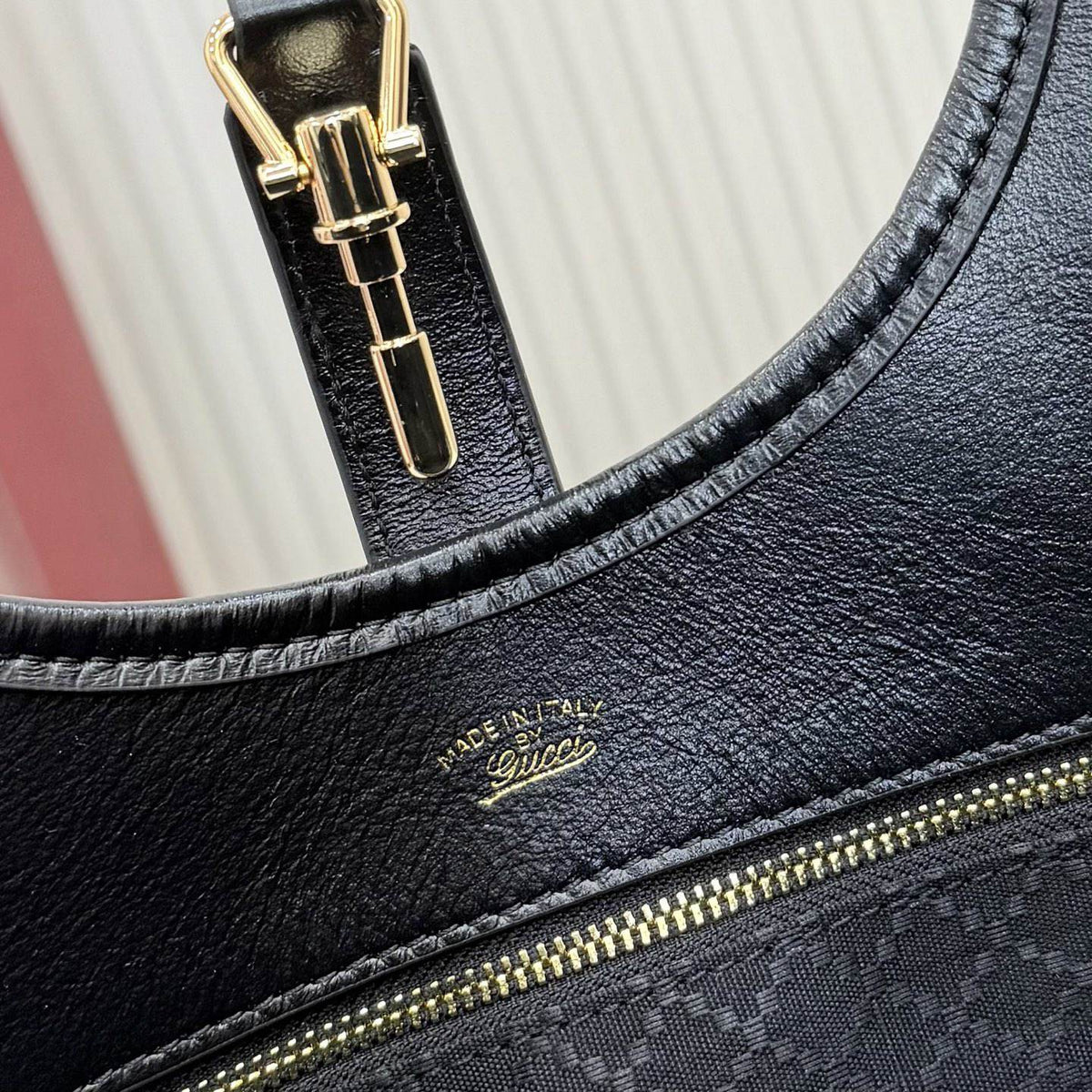Gucci Mercato Medium