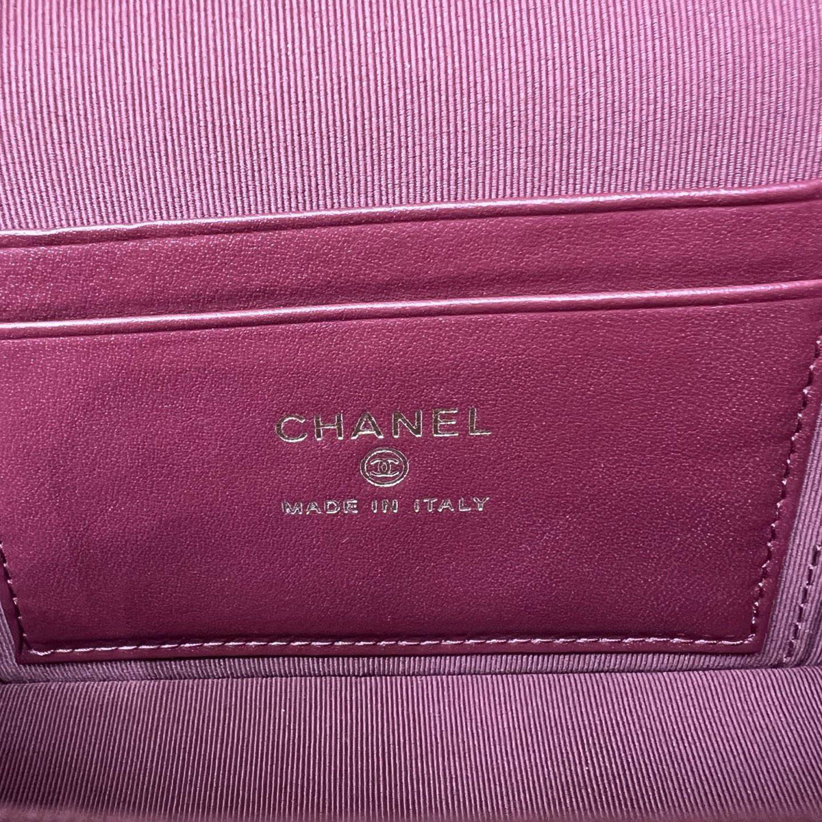 Chanel Vanity With Chain