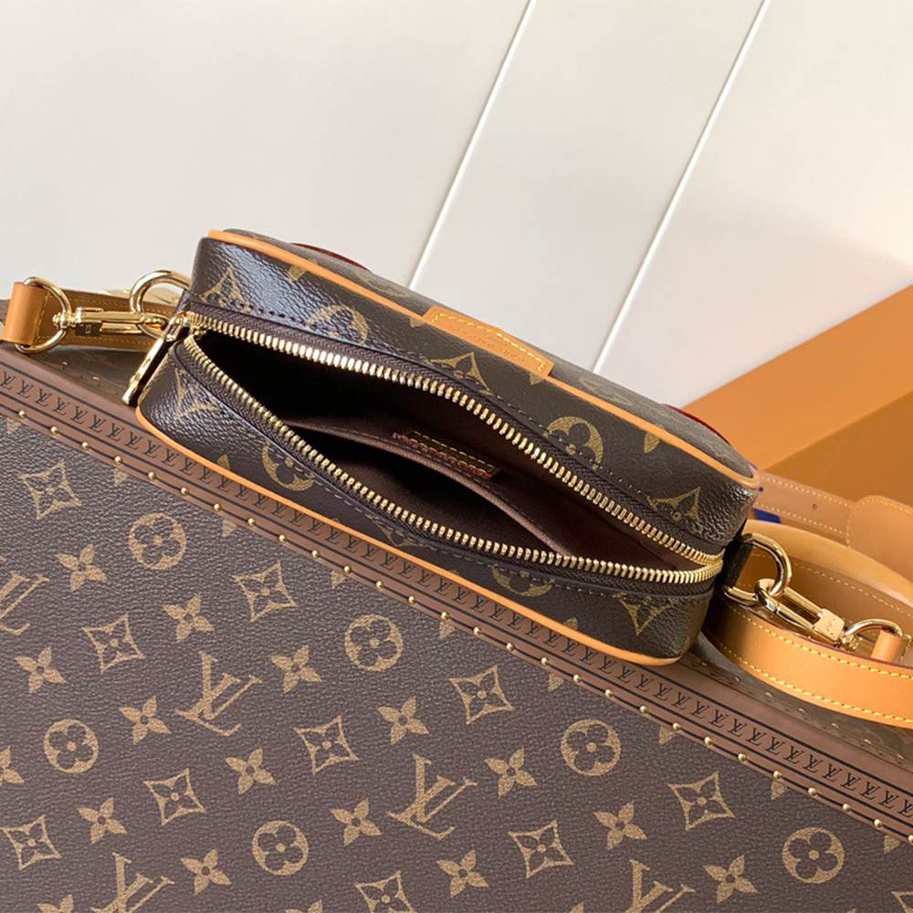 Louis Vuitton Trocadéro Wearable