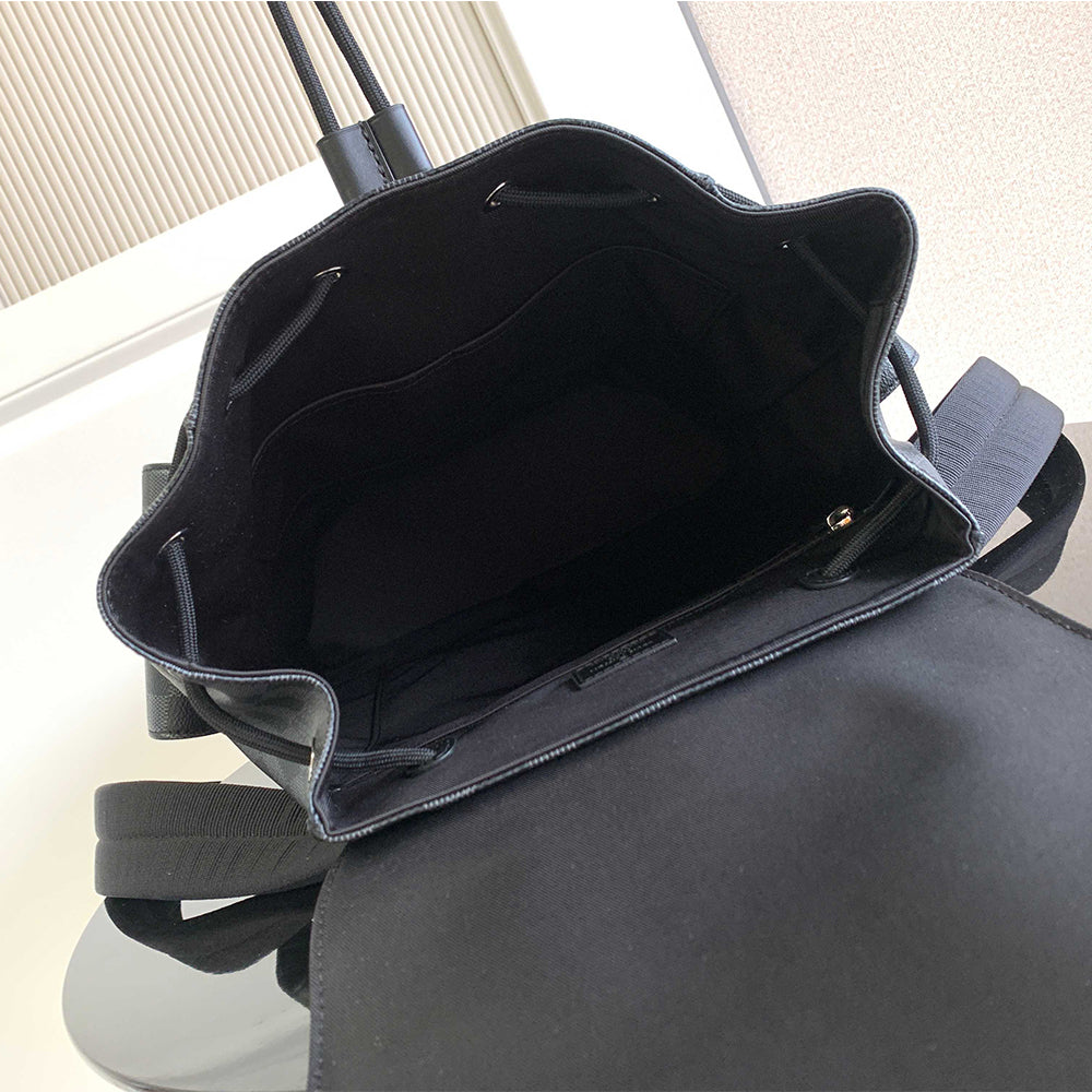 Louis Vuitton Christopher MM