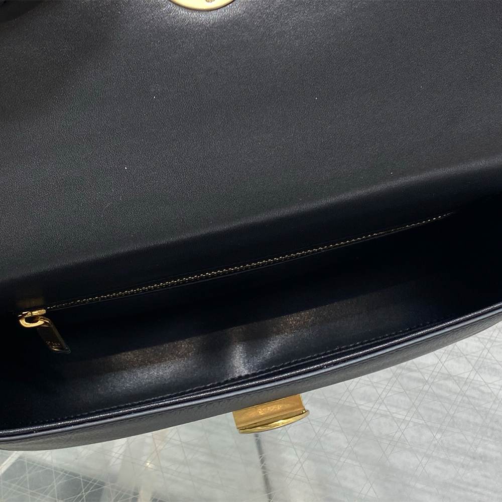 Dior Médaillon Small