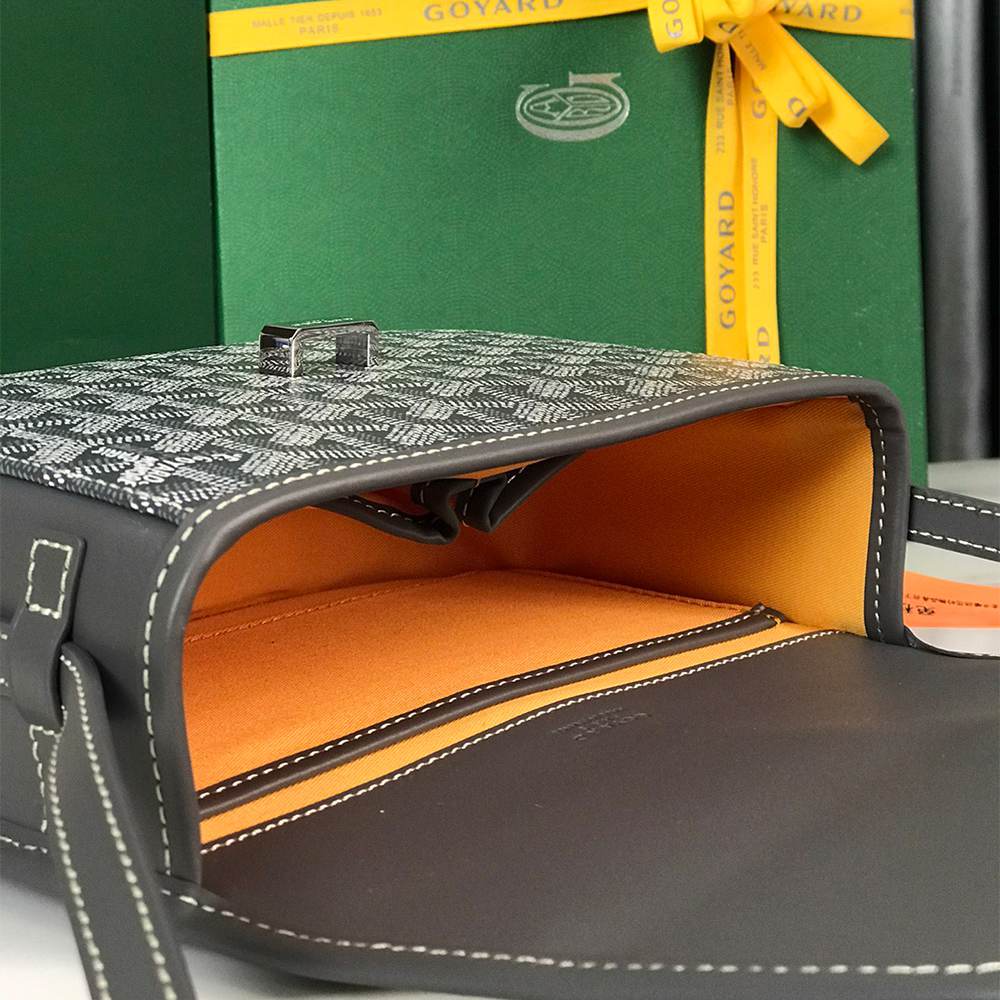 Goyard Belvedere PM