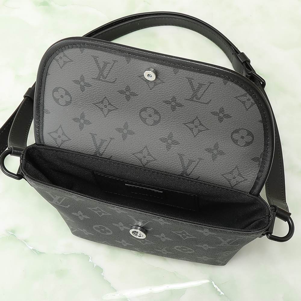 Louis Vuitton Pulse Wearable