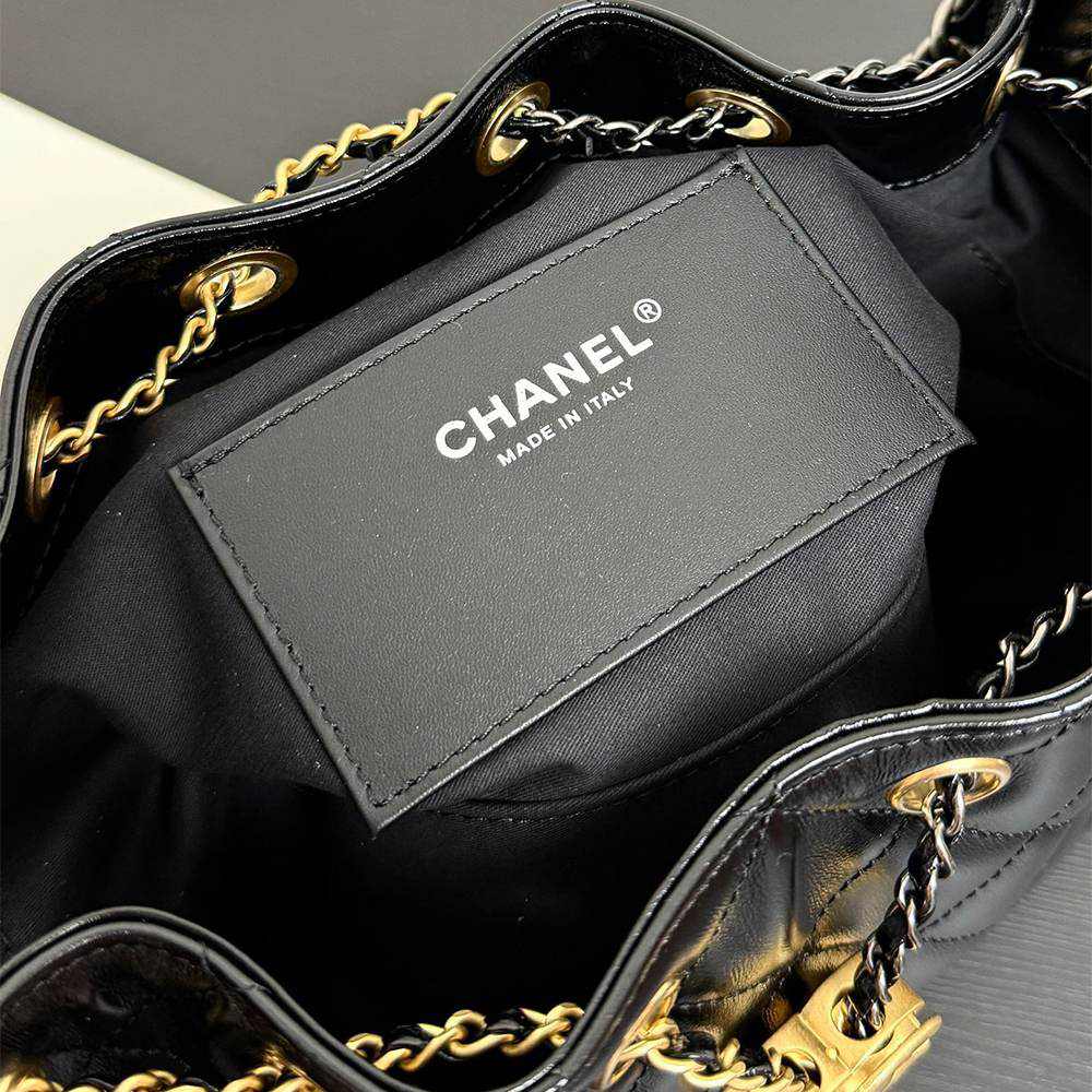 Chanel 25 Mini Shiny