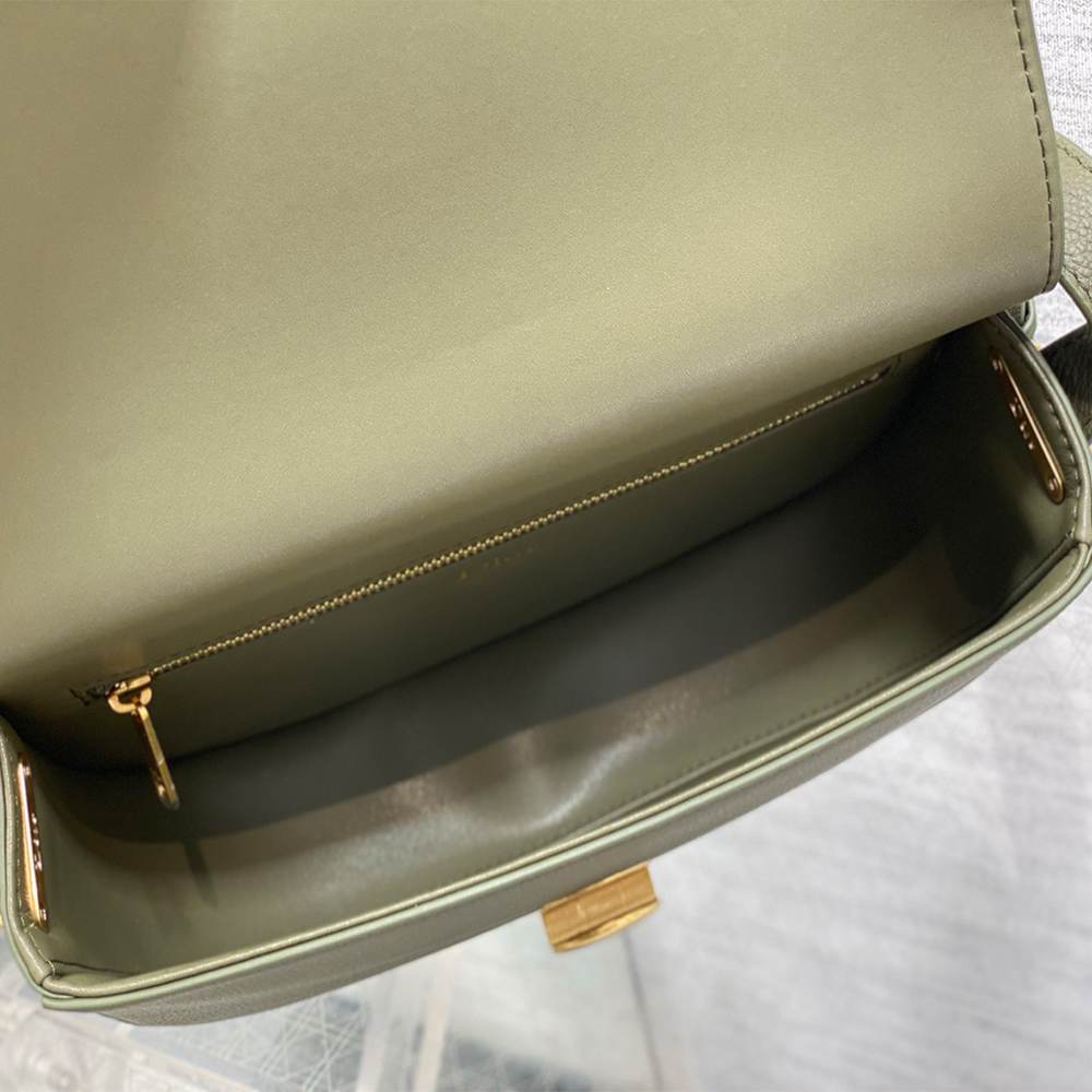 Medium Dior Médaillon