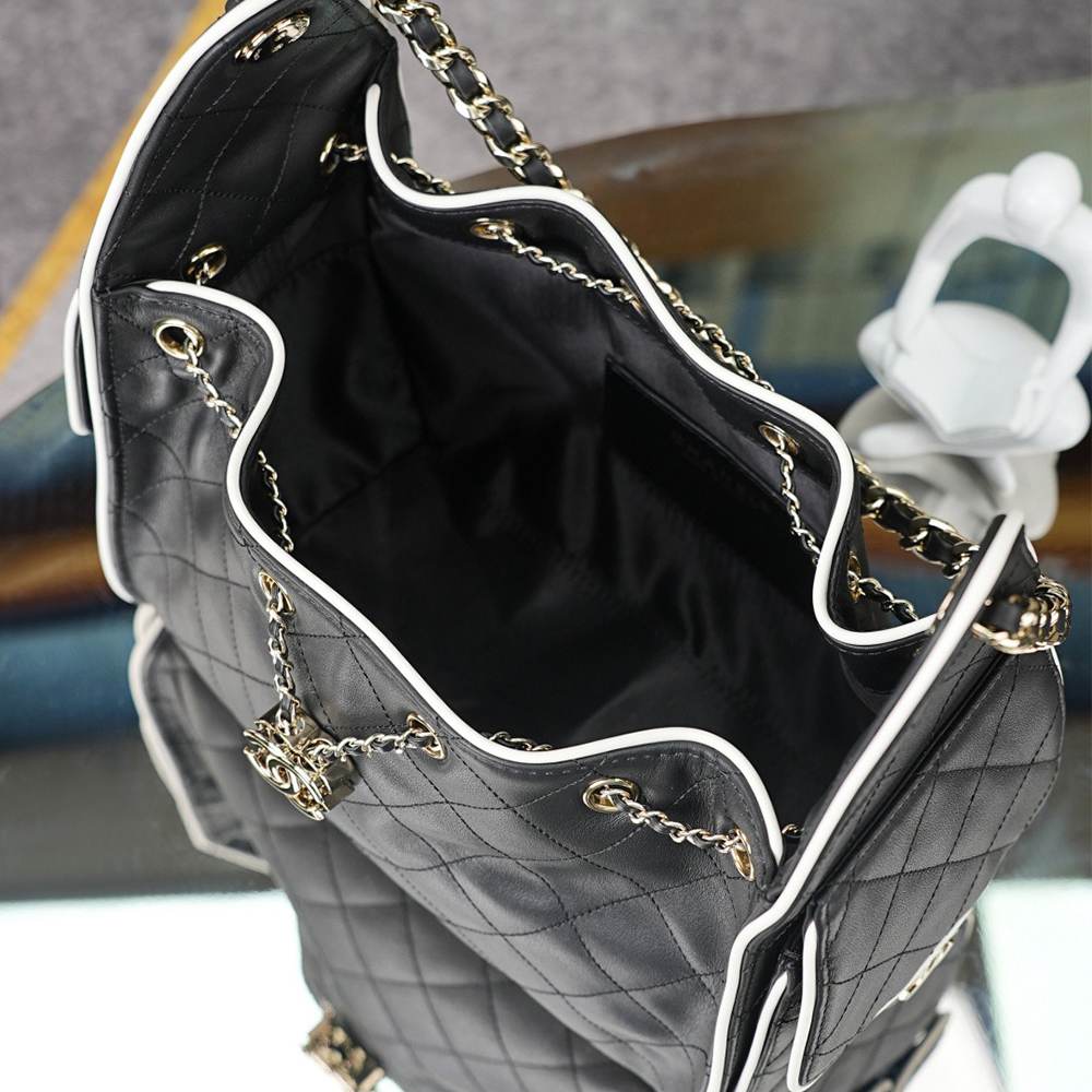Chanel 25 Small
