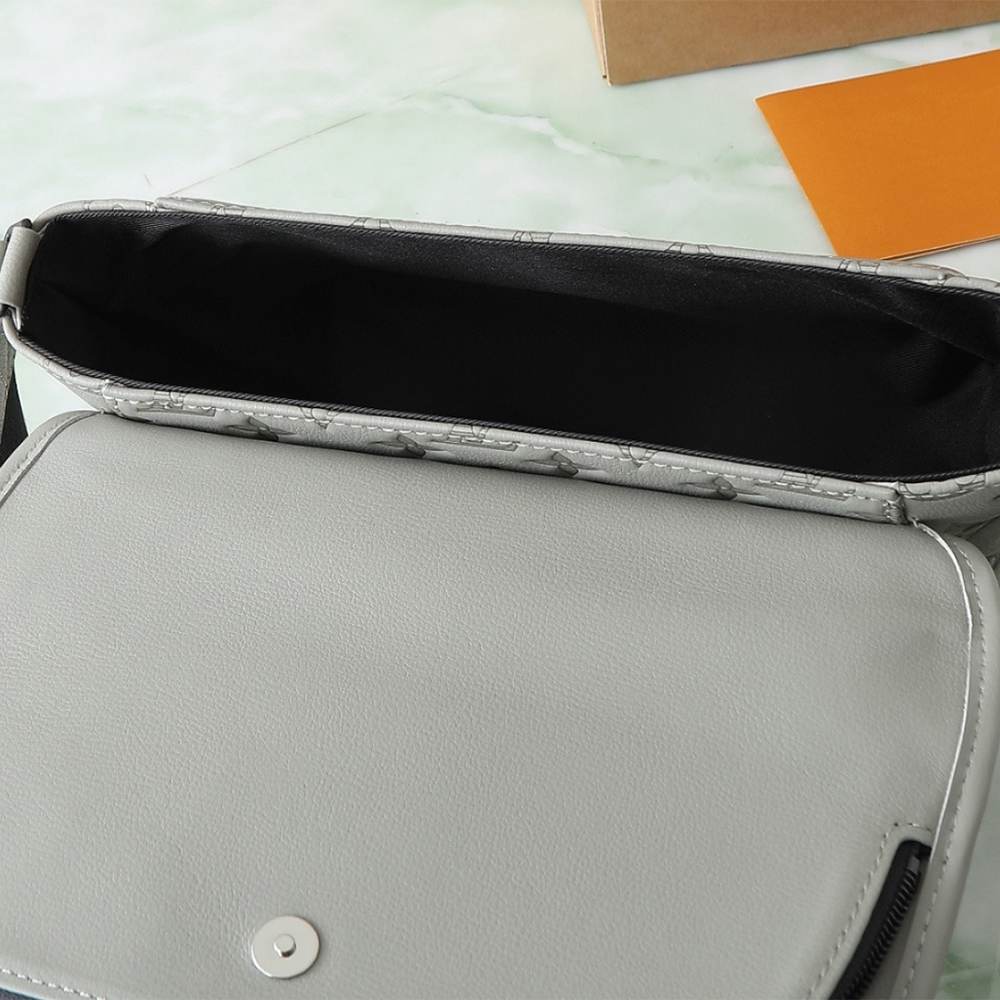 Louis Vuitton Pulse Wearable