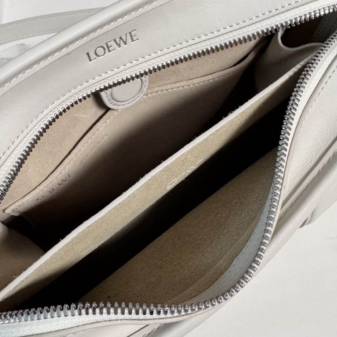 Loewe Small Amazona 180