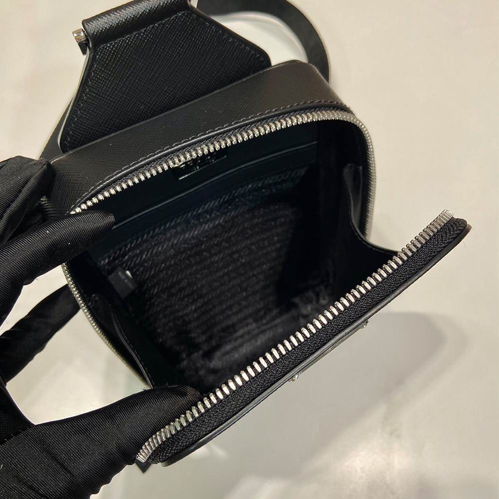 Prada Brique Saffiano