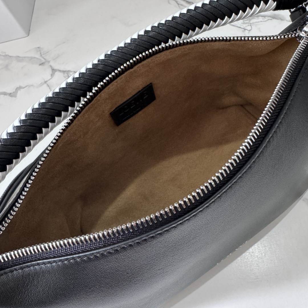 Loewe Cala Mini