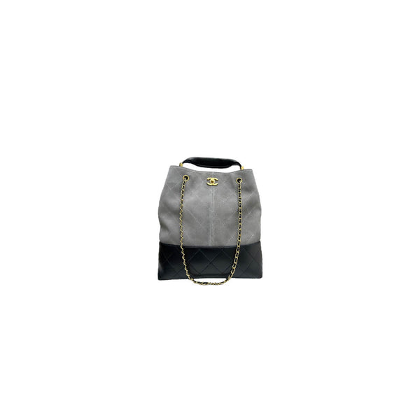 Chanel Vertical Shopping 25A