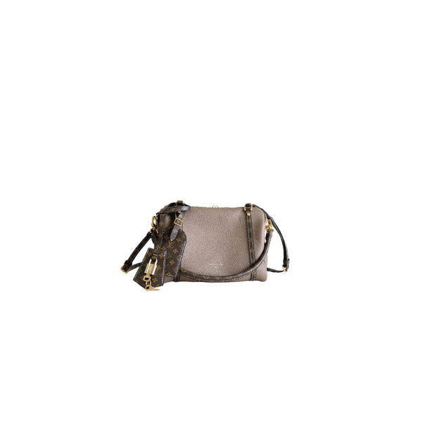 Louis Vuitton Express PM