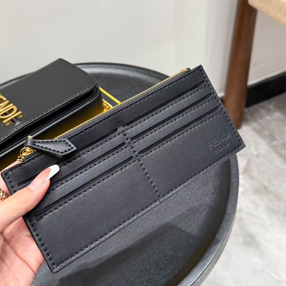 Fendi Graphy Wallet On Chain