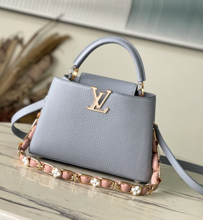 Bolsa Louis Vuitton Capucines