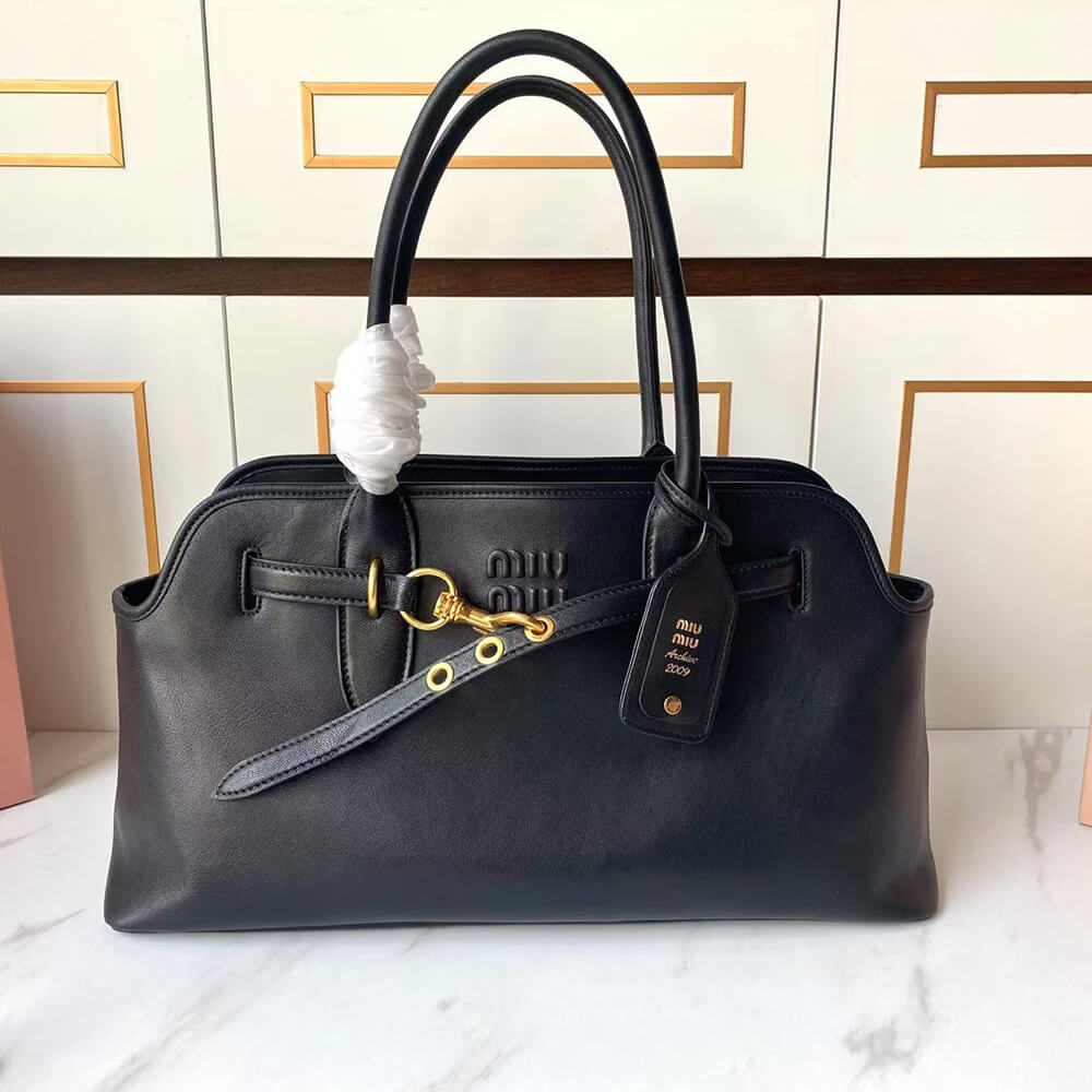 MiuMiu Large Aventure Nappa