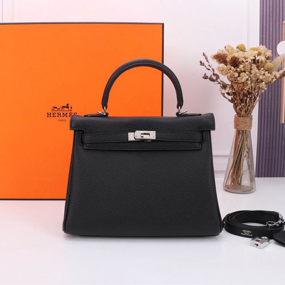Hermes Kelly 28