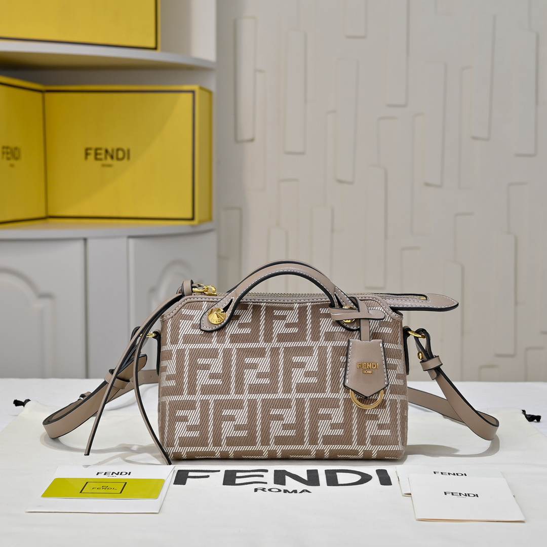 Fendi By The Way Soft Mini