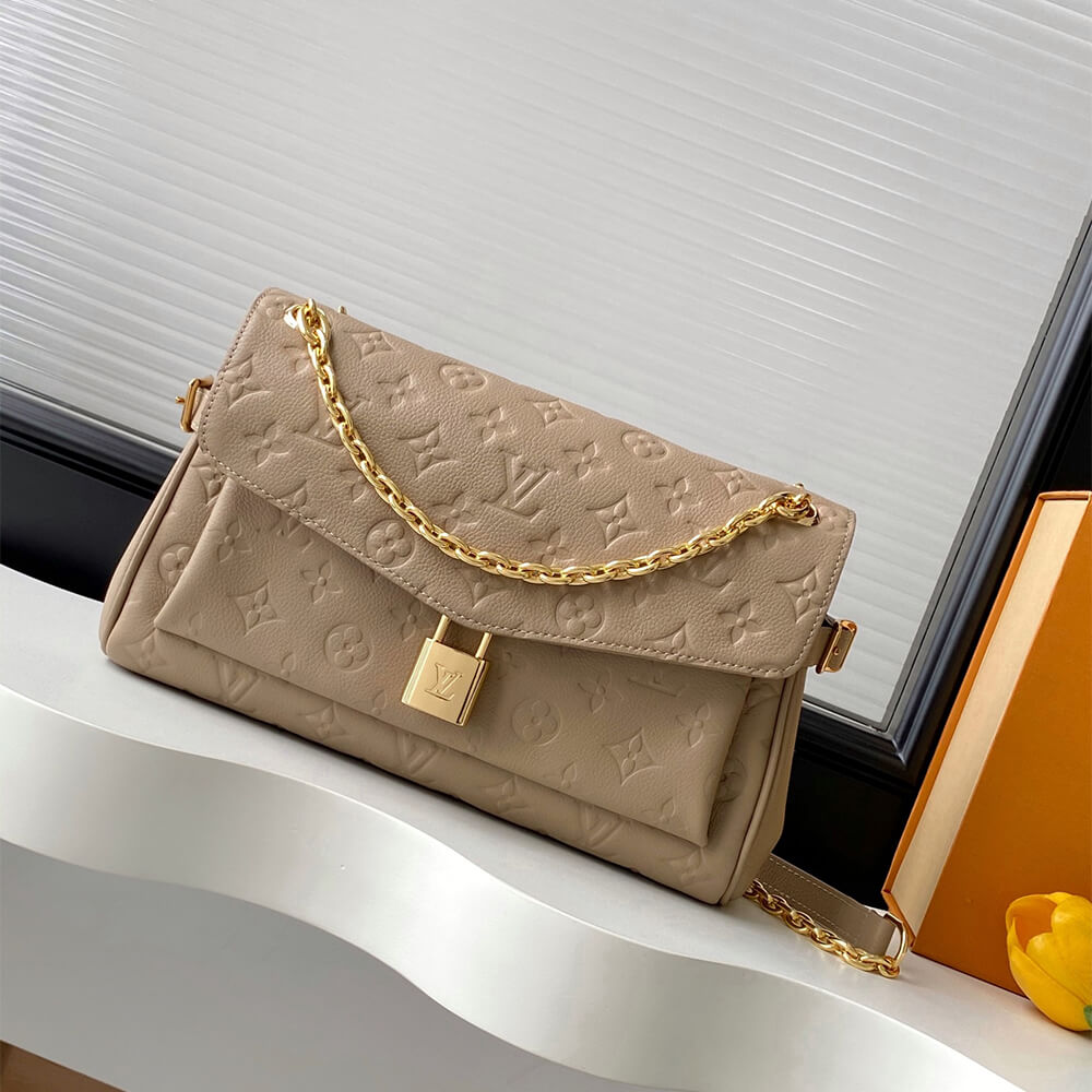 Louis Vuitton Anytime Flap