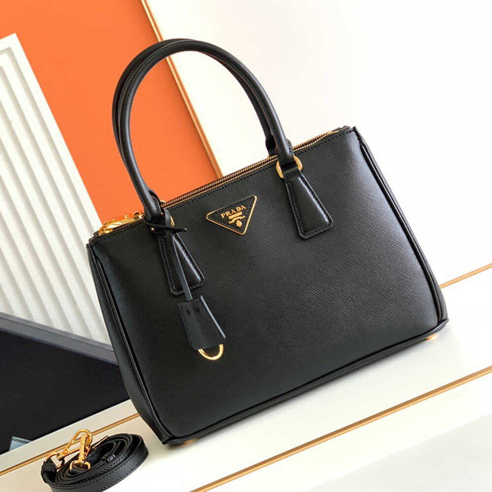 Medium Prada Galleria Saffiano