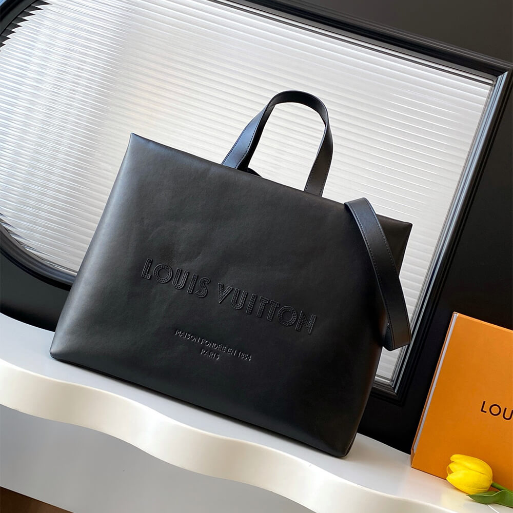 Louis Vuitton Shopper Tote MM