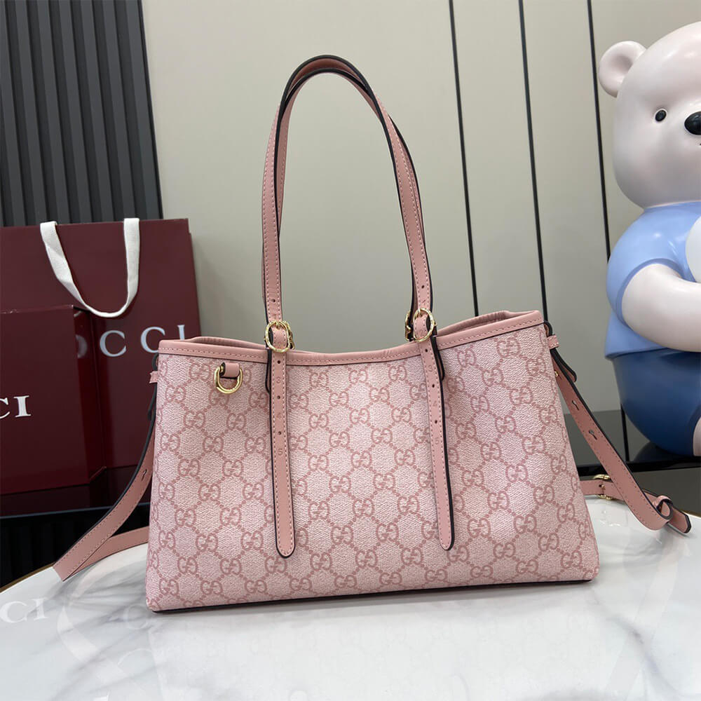 Gucci Emblem Medium