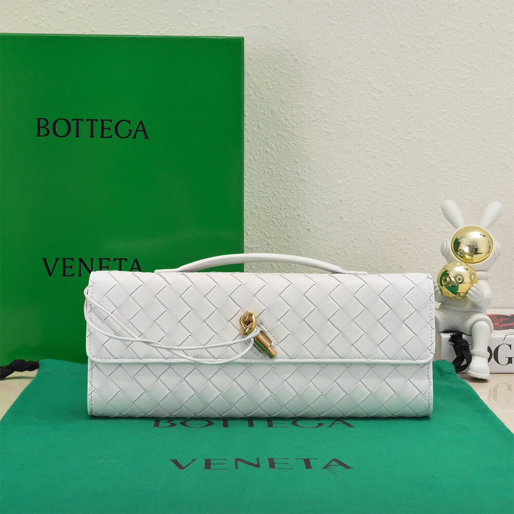 Bottega Veneta Andiamo Clutch