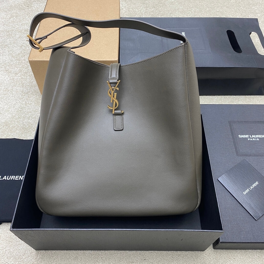 Ysl Le 5 À 7 Large