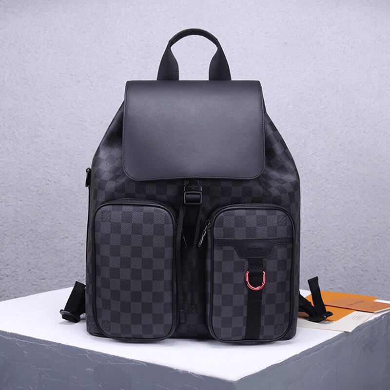 Louis Vuitton Utility