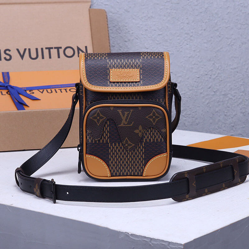 Nano Amazone Messenger