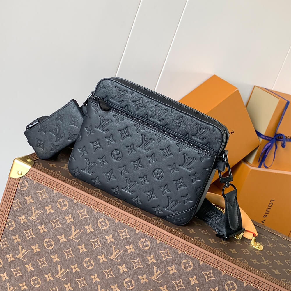 Louis Vuitton Rio Messenger Bag