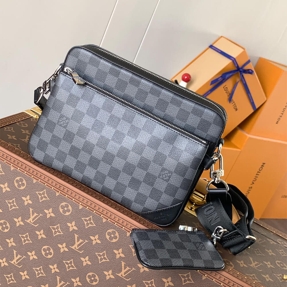 Louis Vuitton Rio Messenger