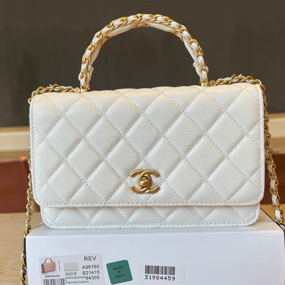 Chanel Wallet On Chain