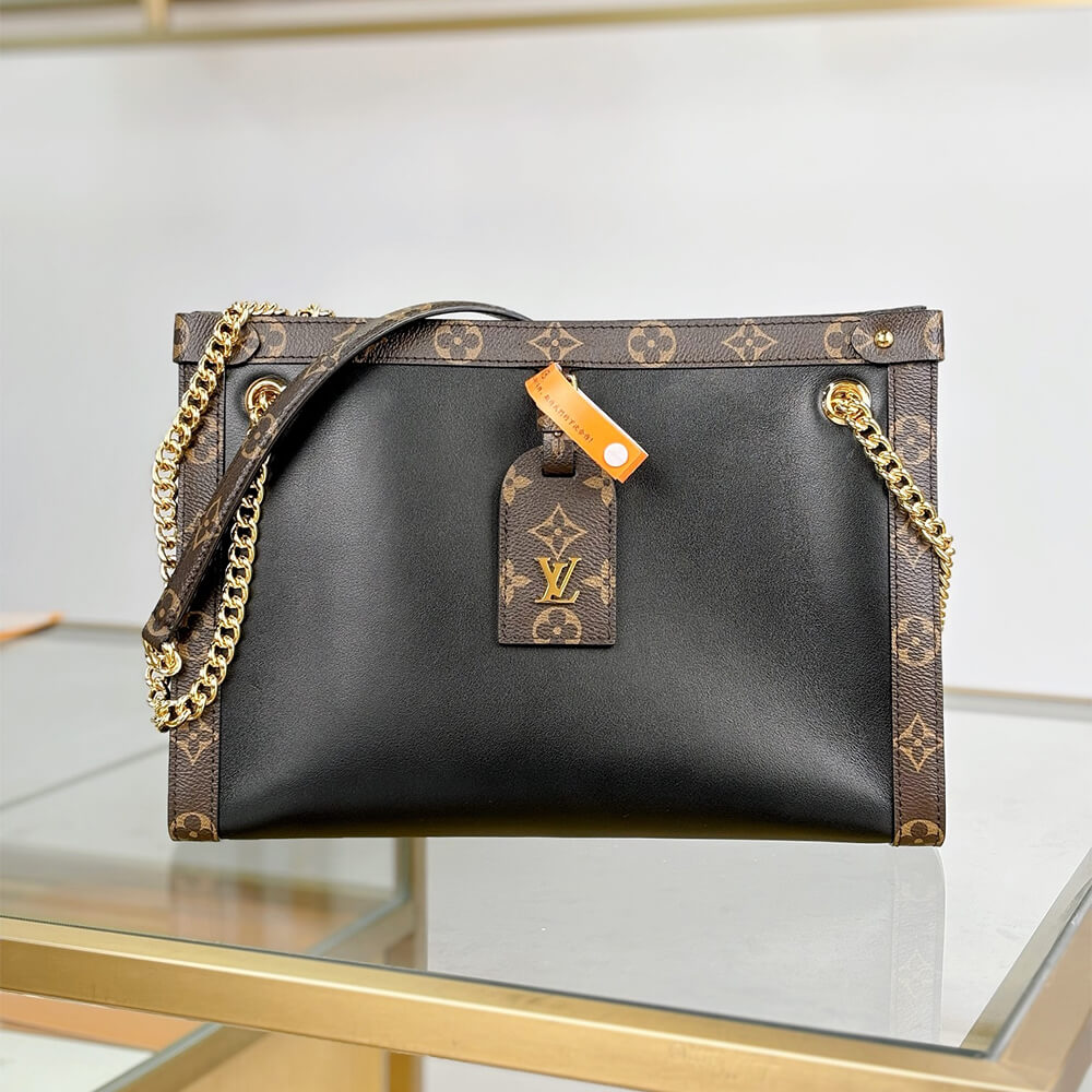 Louis Vuitton Nova PM