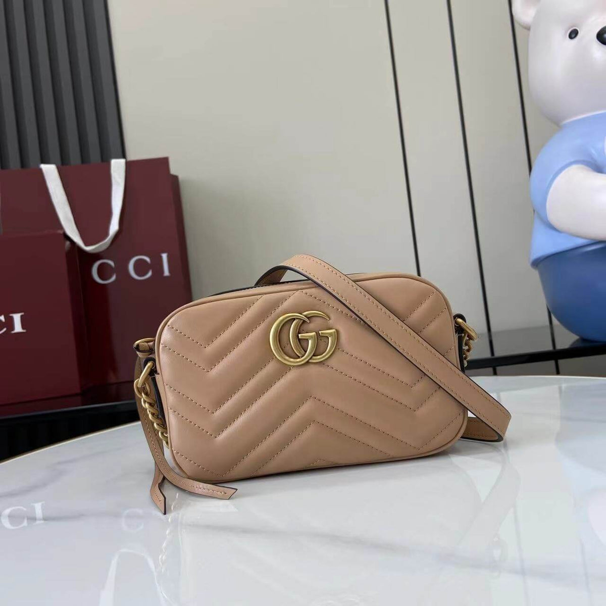 Gucci Marmont Mini Camera
