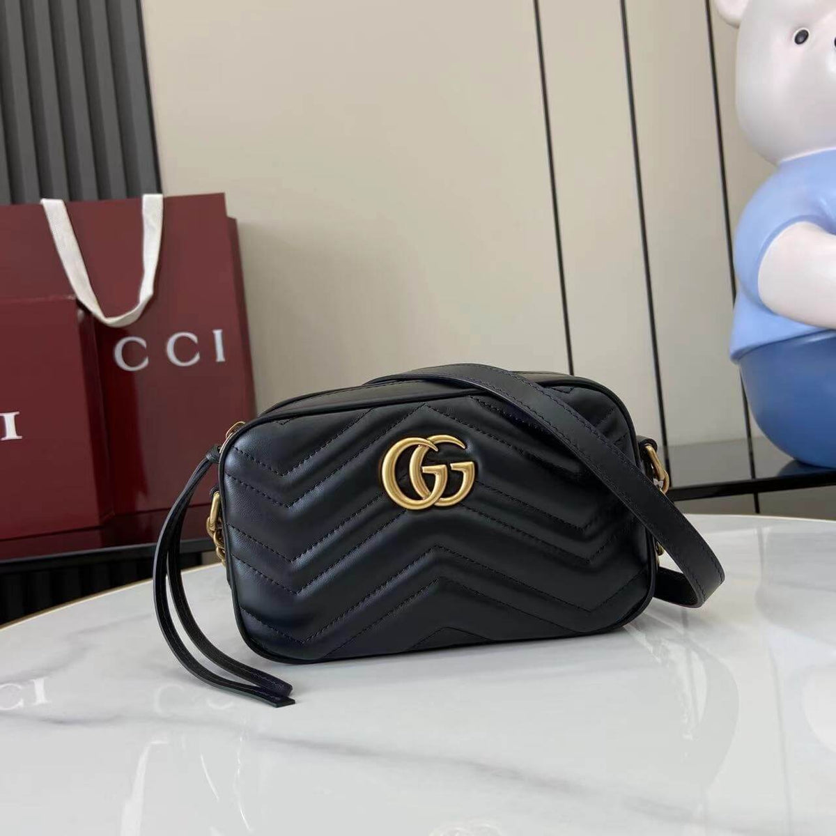 Gucci Marmont Mini Camera